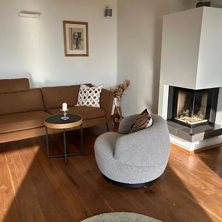 Traumhaus Mit Herrlichem Blick Ueber Грац