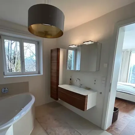 Будинок відпочинку Traumhaus Mit Herrlichem Blick Ueber *